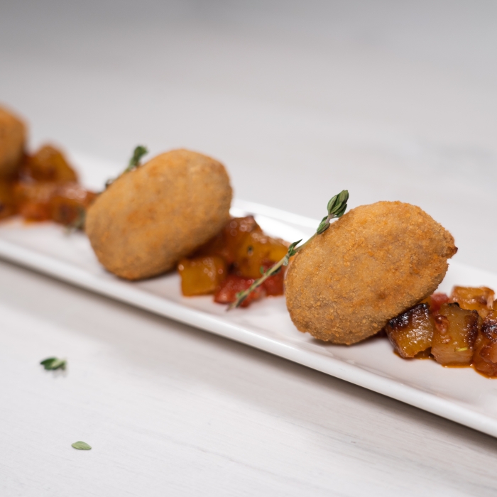 Croquetas de Cocido con Papas revolconas